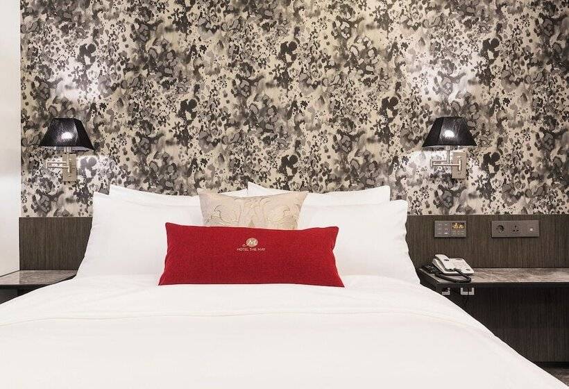 Quarto Deluxe, The May Jongno