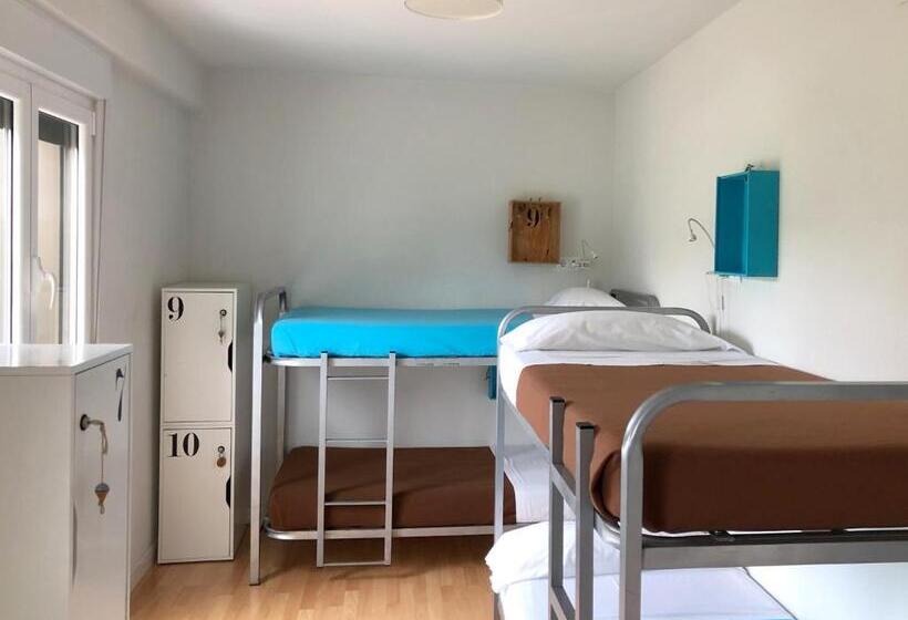 共用房间的床, Zarautz Hostel