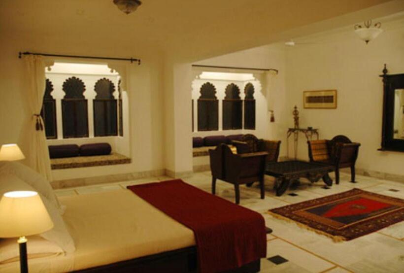 Люкс, Bundi Haveli