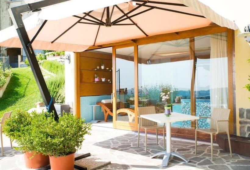 Номер Стандарт с доступом в Спа, Albergo Diffuso   Il Poggetto Tra Urbino & San Marino