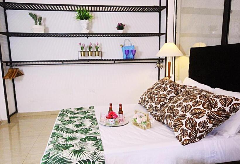 سوییت خانوادگی, Boutique Budapez