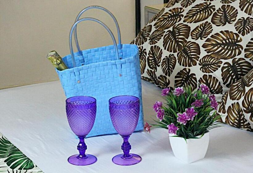 سوییت خانوادگی, Boutique Budapez