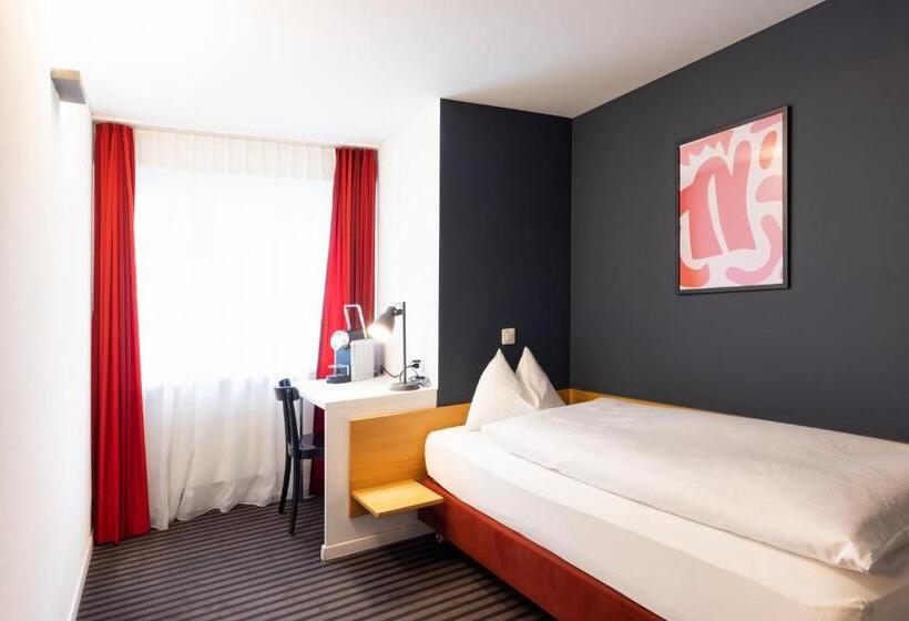 اتاق استاندارد یک نفره, Self Check In Hotel David 22