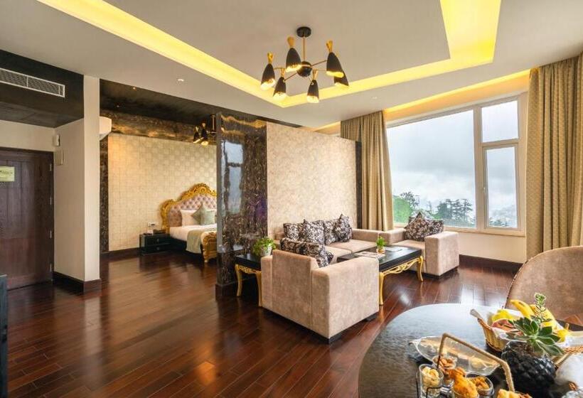 프레지덴셜 스위트, The Orchid Hotel Shimla