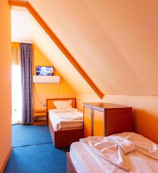 Номер Economy, Family Hotel Jemelly