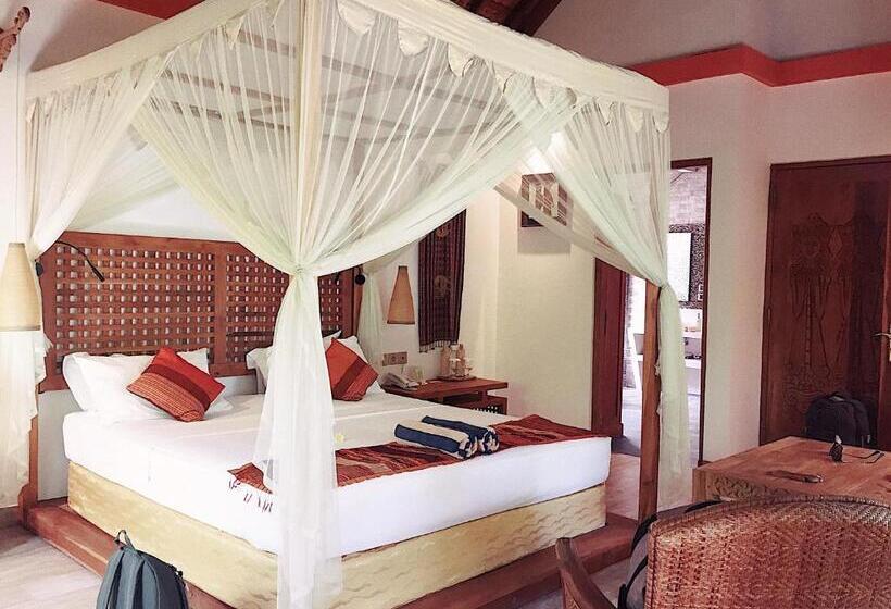 Хижина, Puri Dajuma Beach Eco Resort & Spa