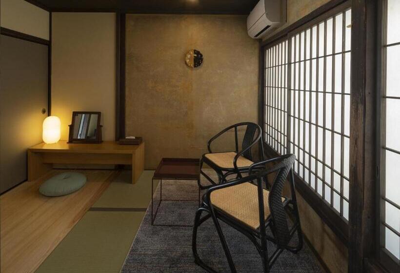 Номер Стандарт, Nipponia Hotel Ozu Castle Town
