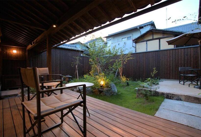 Люкс с Террасой, Nipponia Hotel Ozu Castle Town