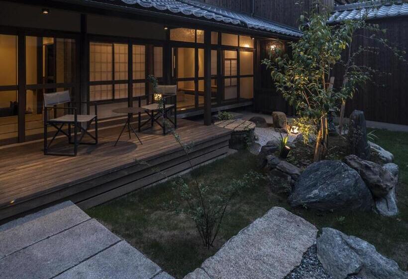 Люкс с Террасой, Nipponia Hotel Ozu Castle Town