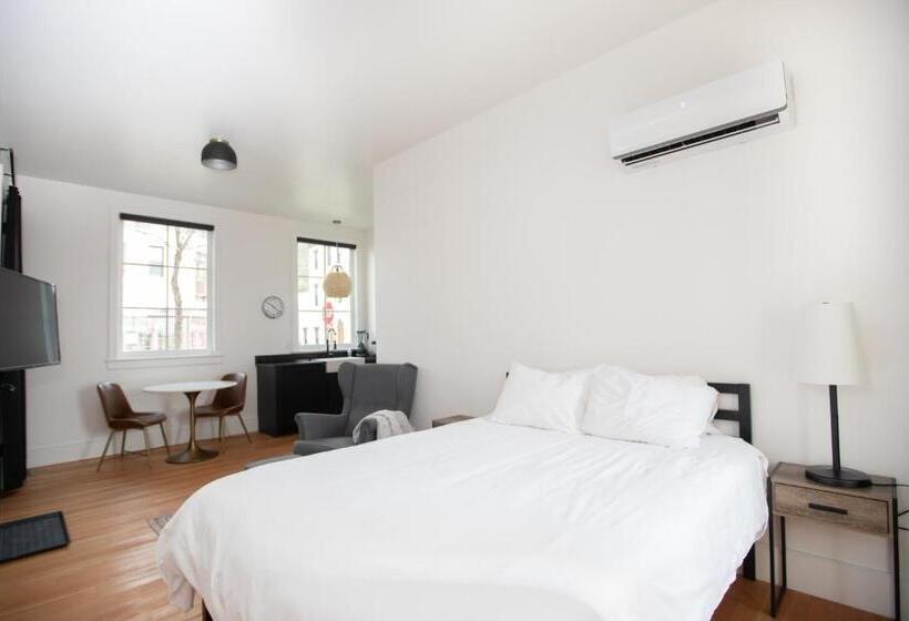 استودیوی استاندارد, South Main Residences By Surf