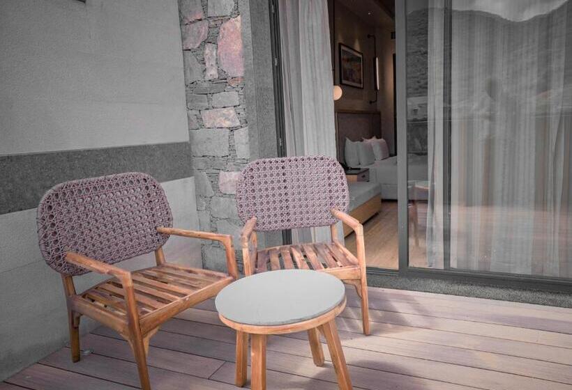 Quarto Deluxe, Pushkara Resort And Spa, Pushkar