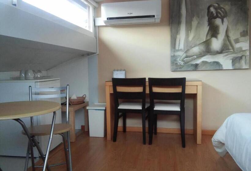 Номер Стандарт, Penthouse   Low Cost
