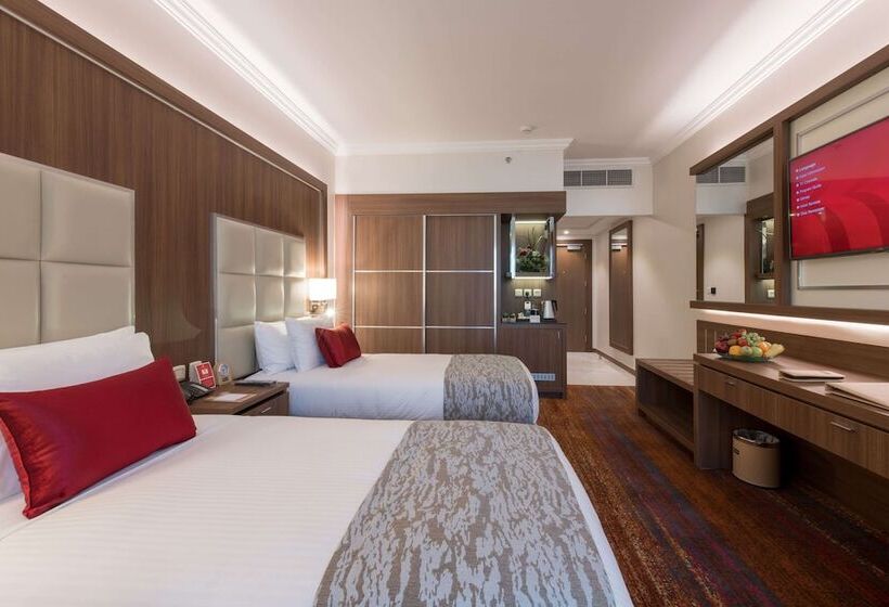 Номер Superior, Ramada By Wyndham Continental Jeddah