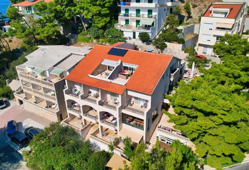 اتاق استاندارد, Villa Petra