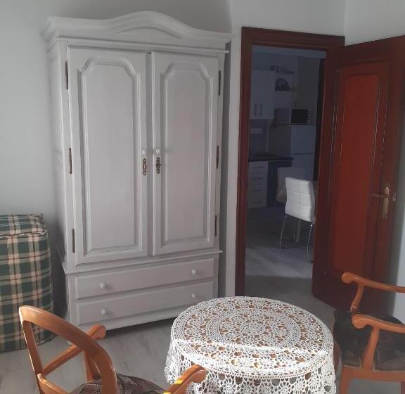 Апартаменты 1 Спальня, Apartamentos Isabel