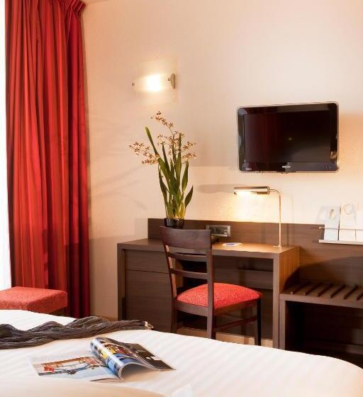 Номер Deluxe с Видом, Escale Oceania Marseille Vieux Port