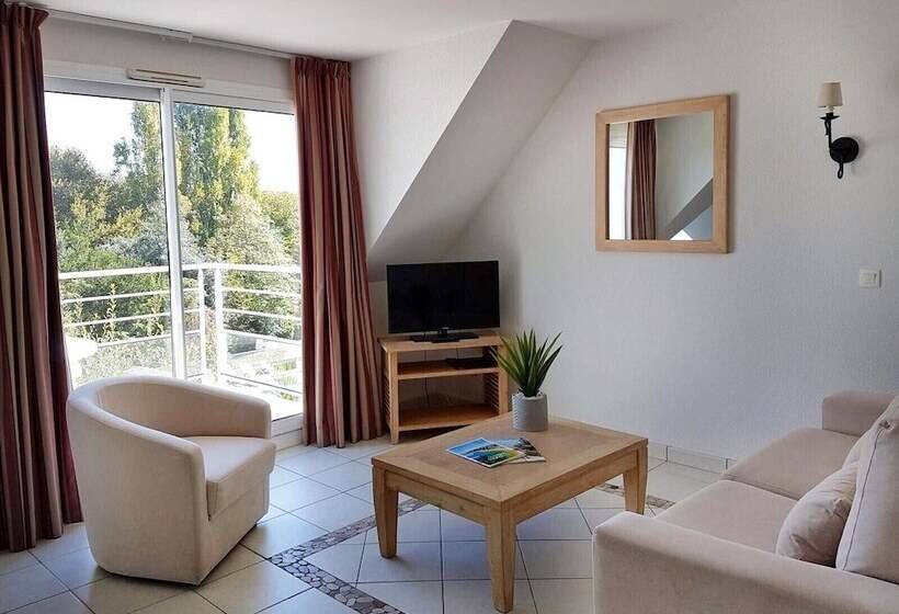 2-Bedroom Classic Apartment, Résidence Goélia Le Domaine Des Glénan