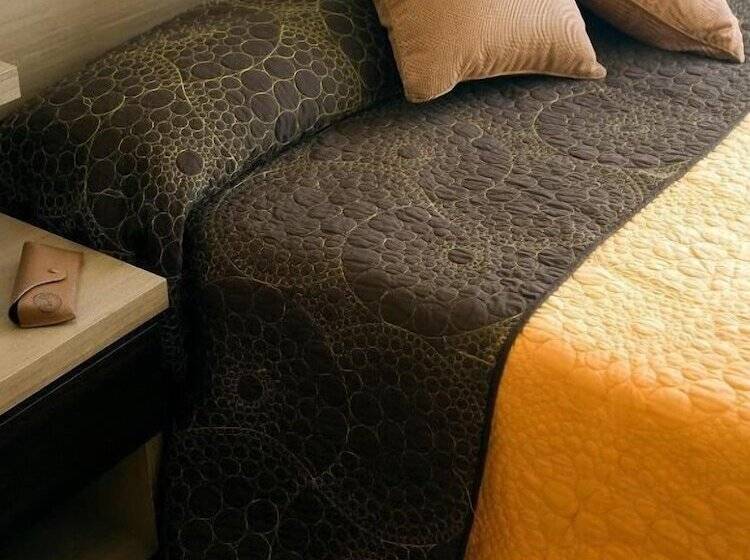 استودیوی استاندارد, Sg Costa Barcelona Apartments