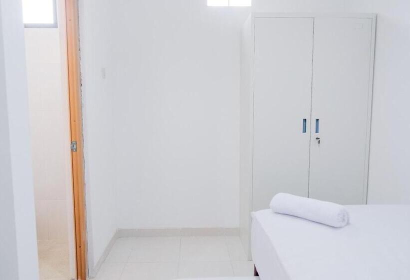 Номер Стандарт, Koolkost Near Jalan Veteran Raya