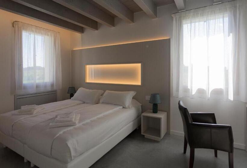 ガーデンビュースタンダードルーム, Agriturismo Redó