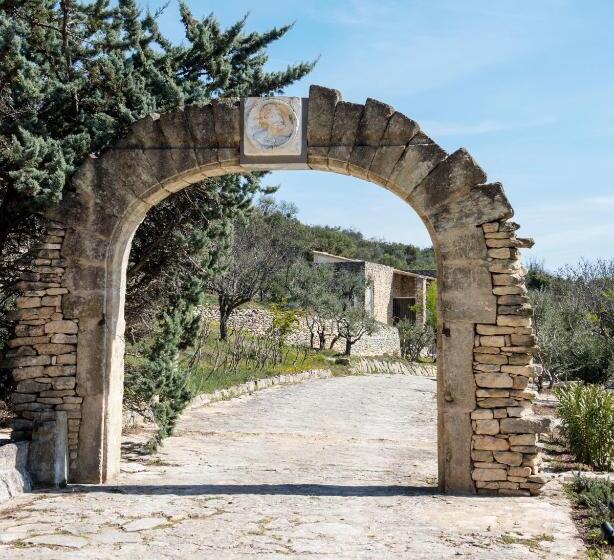 اتاق استاندارد با تراس, Les Milles Roches