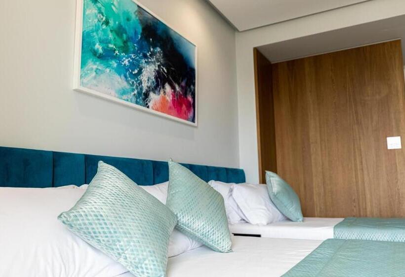 标准三人间, Ames Hotel & Spa