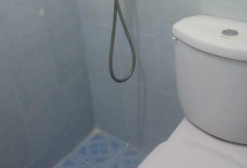 Номер Deluxe, Green House Syariah Mitra Reddoorz