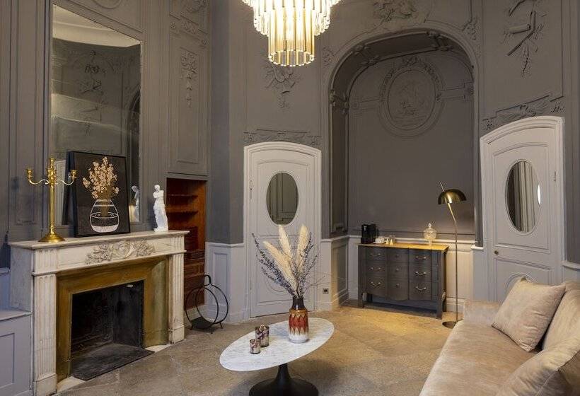 Президентский Люкс, Margaret Hôtel Chouleur