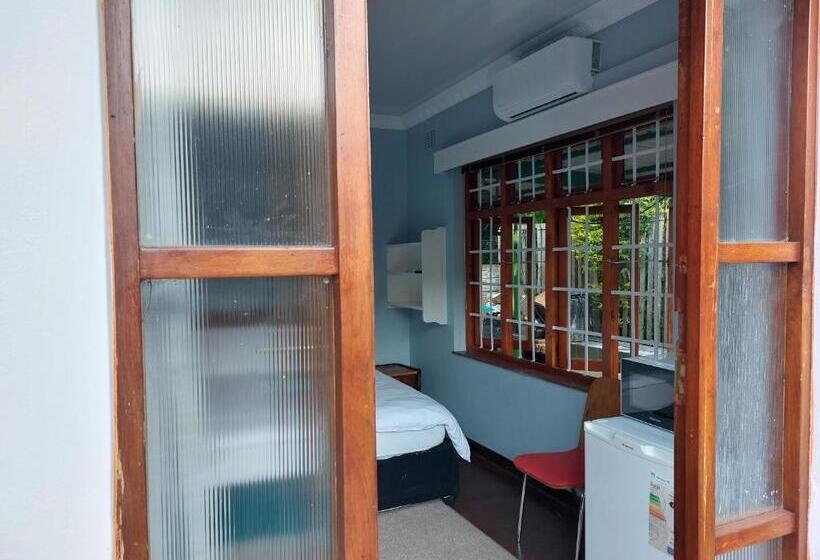 اتاق استاندارد, Luvuyos Guest House Pmb