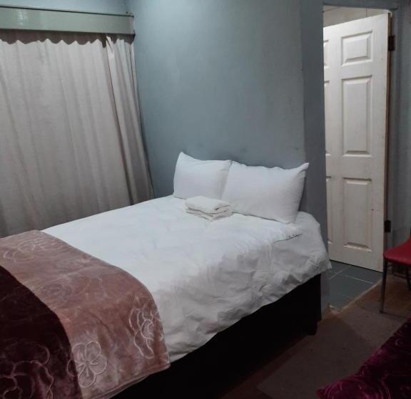 اتاق استاندارد, Luvuyos Guest House Pmb