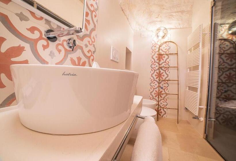 اتاق لوکس, Borgo Dei Lecci Puglia