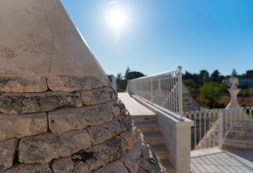 سوییت جونیور, Borgo Dei Lecci Puglia