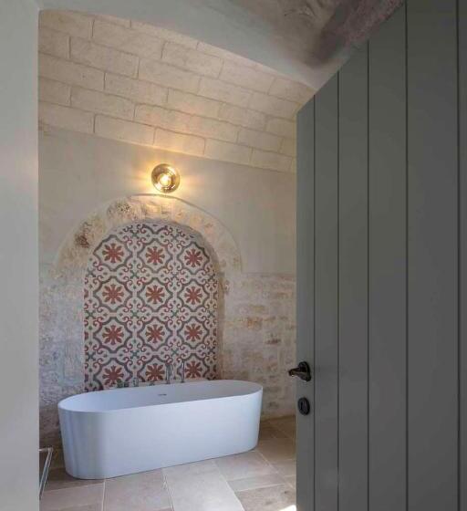 اتاق لوکس, Borgo Dei Lecci Puglia