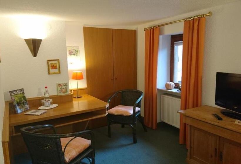Номер Стандарт, Pension Landhaus Fischer