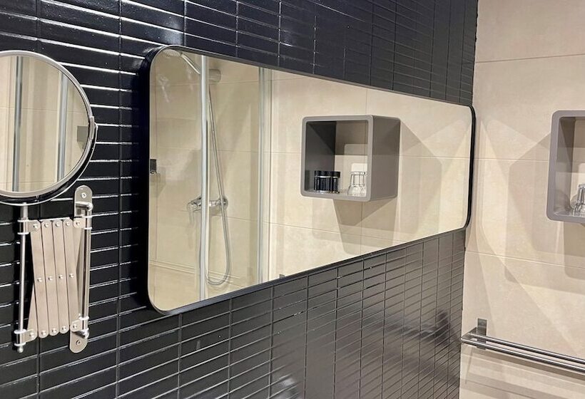 高级三人间, Md Modern Hotel   Jardines