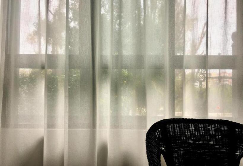 带观景的高级间, Md Modern Hotel   Jardines