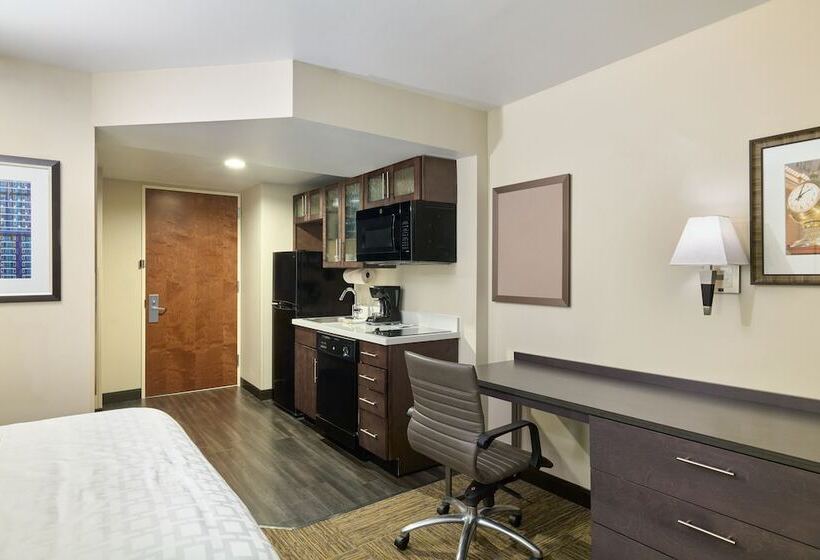 스탠다드 스튜디오, Candlewood Suites Nyc  Times Square, An Ihg