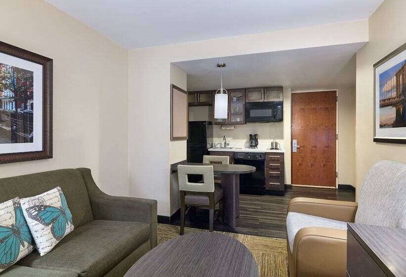 스탠다드 스튜디오 더블 침대, Candlewood Suites Nyc  Times Square, An Ihg