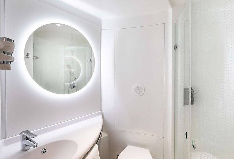 Номер Стандарт, Ibis Lisboa Alfragide
