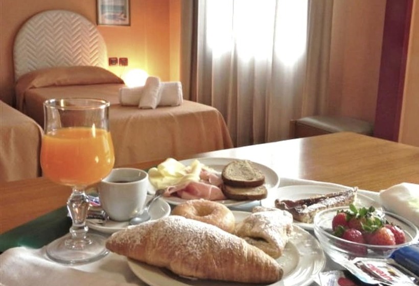 اتاق استاندارد چهار تخته, Torreata Hotel & Residence