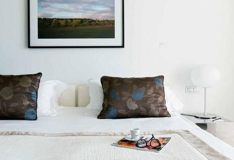 Quarto Deluxe, Troia Design