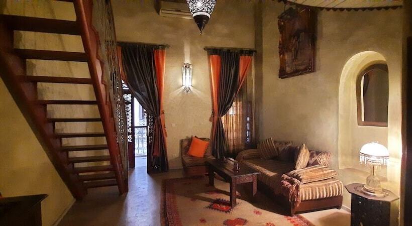 سوییت, Riad Lorsya