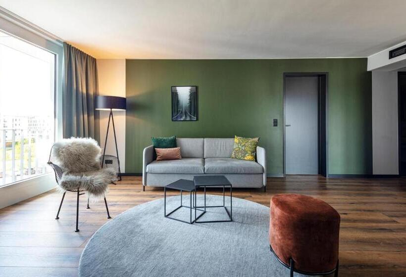 Suíte Familiar, Black F House   Serviced Apartments