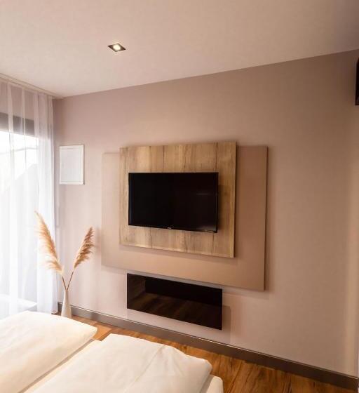 Номер Стандарт с Балконом, 24seven Hotel Schwabach