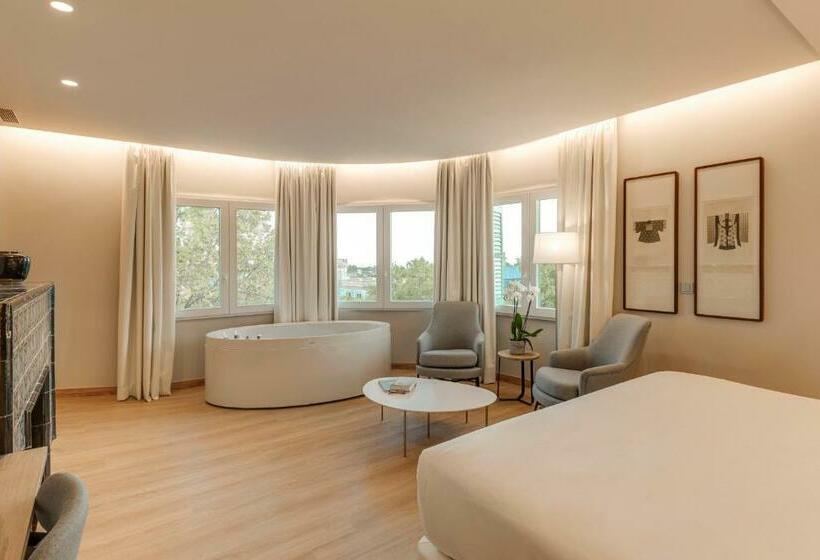 Люкс с гидромассажем, Boutique Mirlo Barcelona