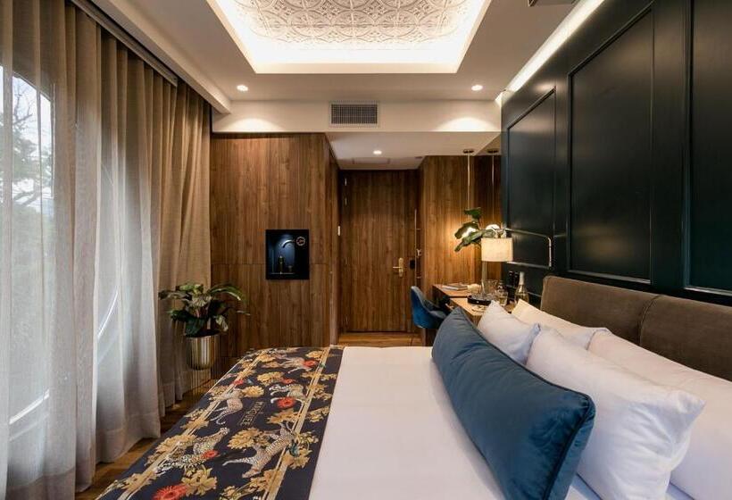 스위트 킹사이즈 침대, Marquee Medellín