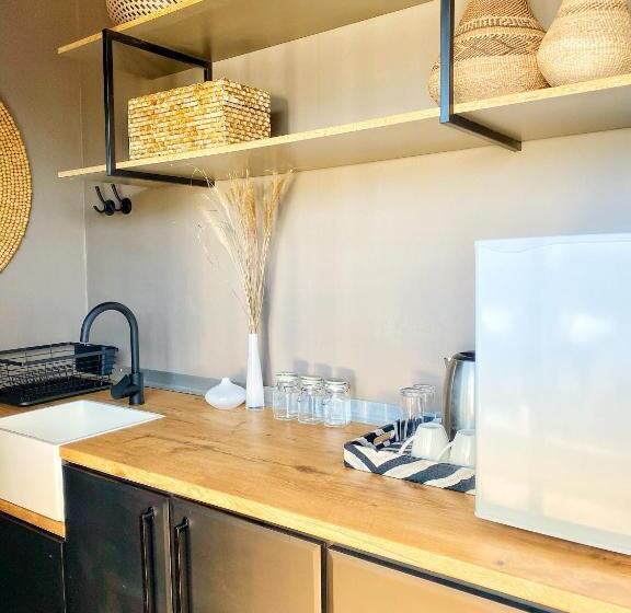 Люкс, Fever Tree Guesthouse