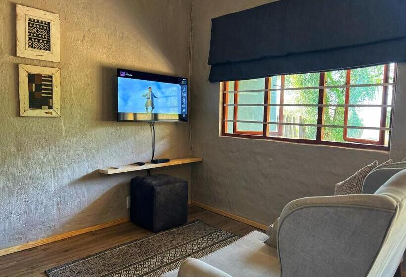 Студио Стандарт Вид на Сад, Fever Tree Guesthouse