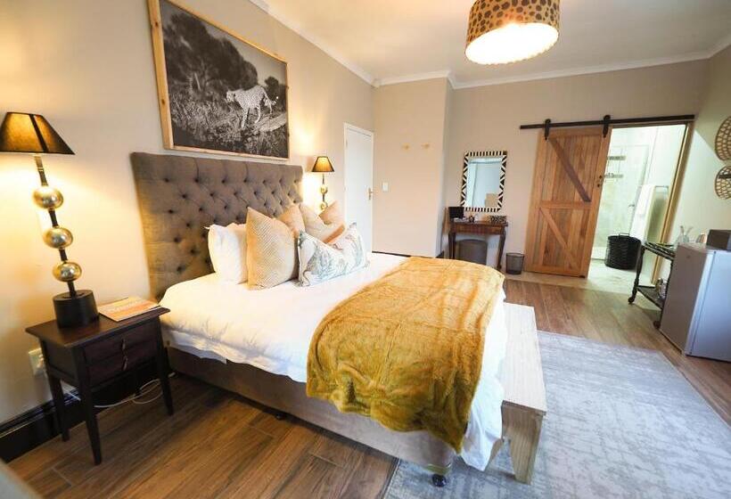 Семейный Номер, Fever Tree Guesthouse