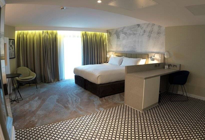 Семейный Номер Deluxe, Doubletree By Hilton Hotel And Spa Chester